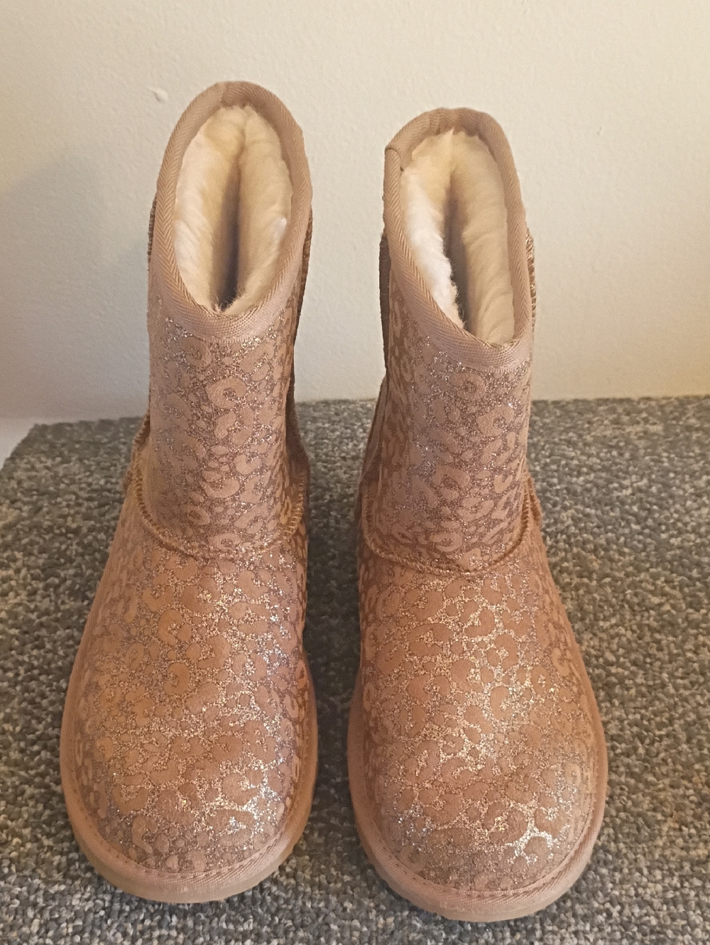 UGG Women's Glitter Leopard Pattern Cozy Winter Boots - Tan Size 5
